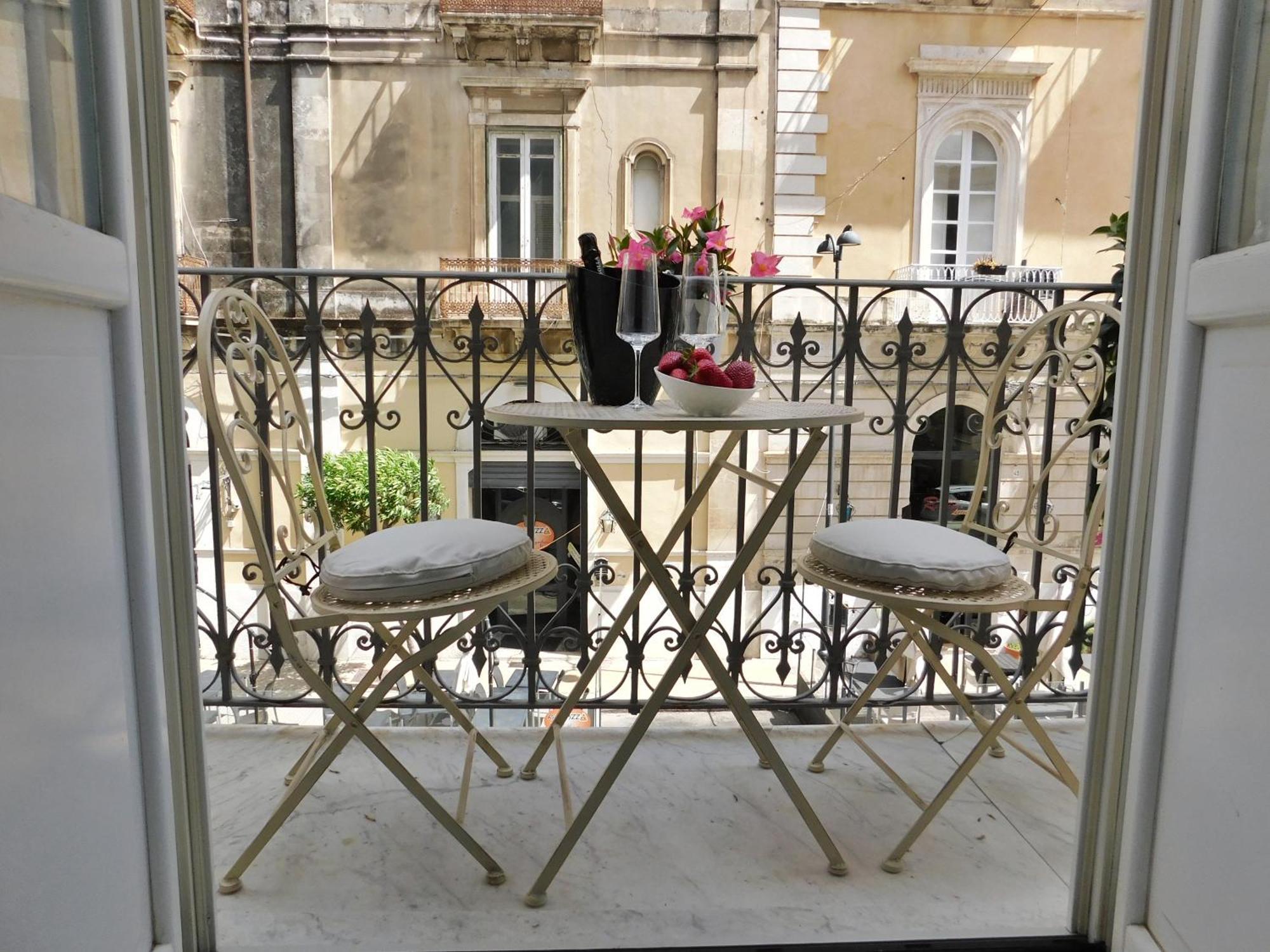 Apartamento La Dimora Dei Mille Syracuse Exterior foto