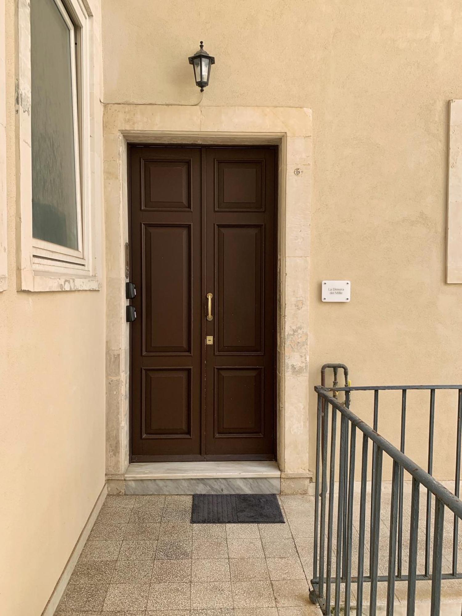 Apartamento La Dimora Dei Mille Syracuse Exterior foto